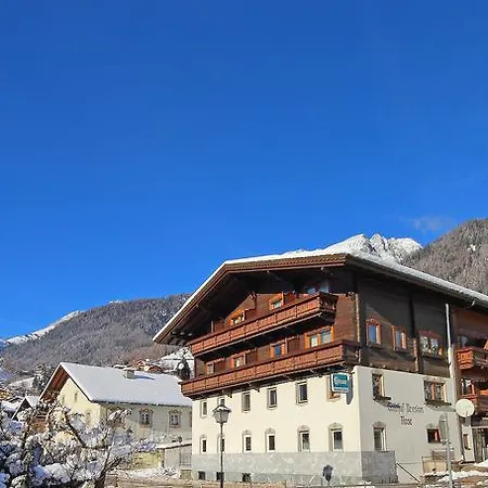 Guest house Gasthof Rose Virgen